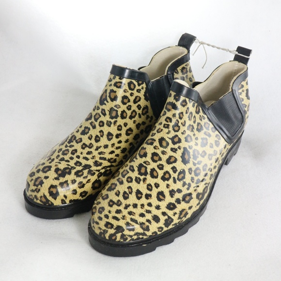 New LEOPARD PRINT Rubber Ankle Rain Boots Sz 9-10 - Picture 4 of 7